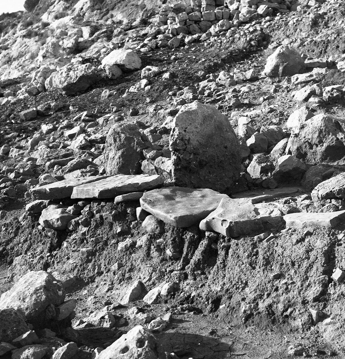Nahal Oren excavation · Benno Rothenberg · CC BY 4.0 Archival field photograph documenting excavated stones at Nahal Oren.